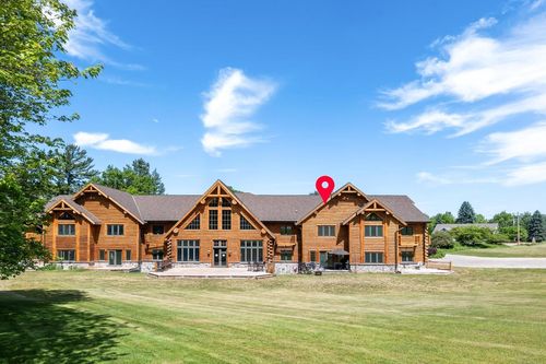 8-695 South St, GREEN LAKE, WI, 54941-9411 | Card Image
