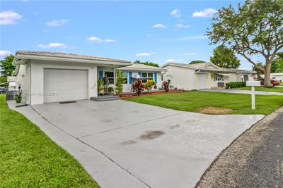 9021 Nw 13th St, House other with 3 bedrooms, 2 bathrooms and null parking in Plantation FL | Image 1