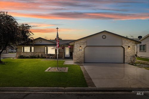 unit-602-1100 Burnett Dr, Nampa, ID, 83651-7579 | Card Image