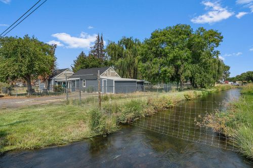 847 C Ave, Terrebonne, OR, 97760-4901 | Card Image