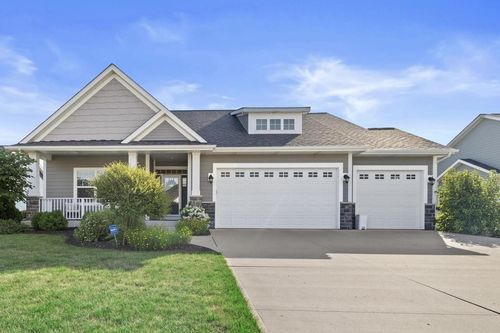 8231 Ridgeway Ct, Pleasant Prairie, WI, 53158-2126 | Card Image