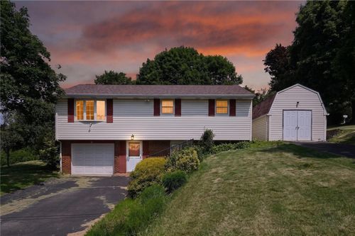 105 Willow Dr, Sarver, PA, 16055-9528 | Card Image