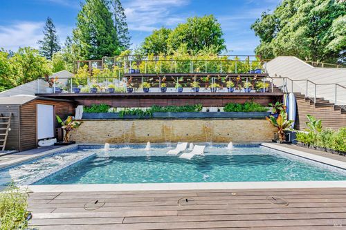 352 Riviera Drive, San Rafael, CA, 94901 | Card Image
