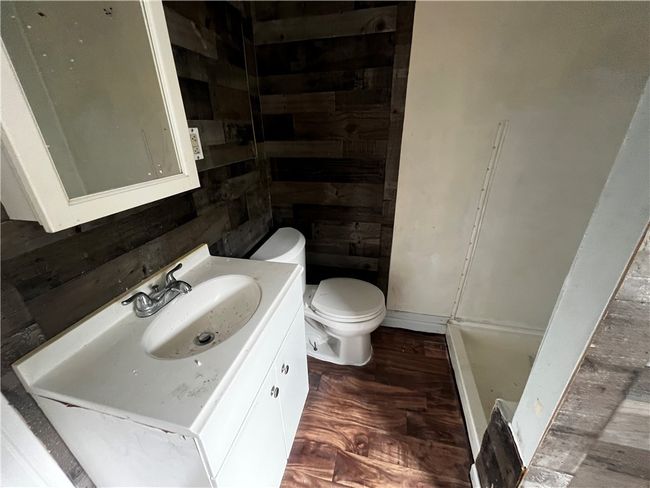 431 Euclid Ave, House other with 2 bedrooms, 1 bathrooms and null parking in Glassport PA | Image 16