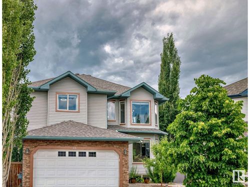 30 Ameena Dr, Leduc, AB, T9E0C7 | Card Image