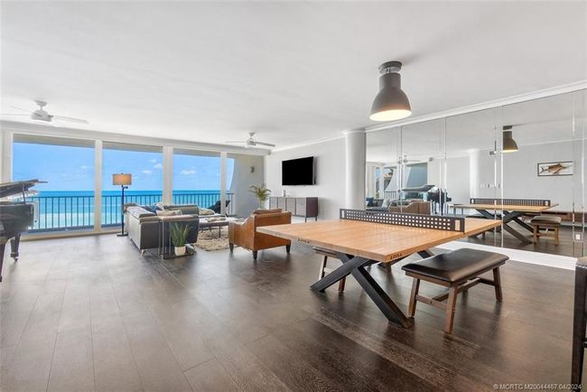 APT-317 - 2001 Sailfish Point Blvd, Condo with 2 bedrooms, 3 bathrooms and 2 parking in Stuart FL | Image 5