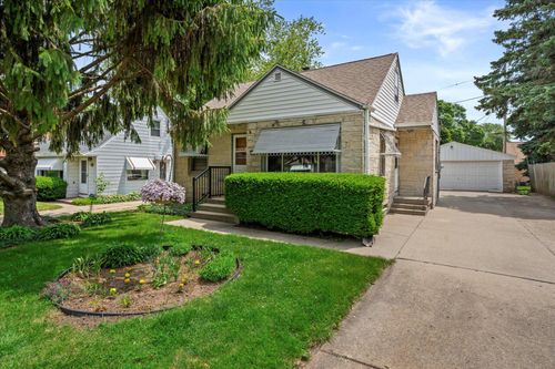 1126 S 95th Street, West Allis, WI, 53214 | Card Image