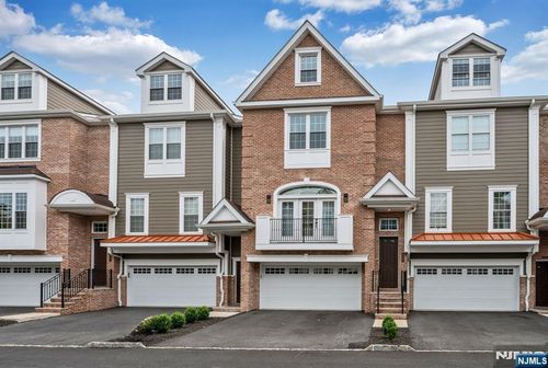 905 Opus Way, Montvale, NJ, 07645-1168 | Card Image