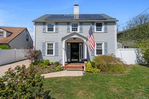 865 Church Street, Hempstead, NY, 11510 | Card Image