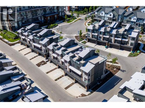 120-1455 Cara Glen Crt, Kelowna, BC, V1V0J9 | Card Image