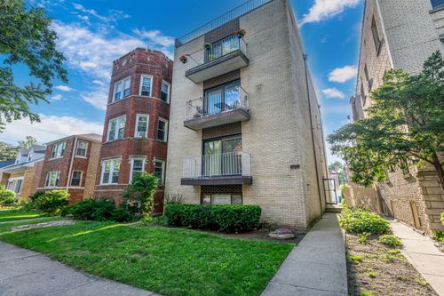 1-6126 N Francisco Ave, Chicago, IL, 60659-3396 | Card Image