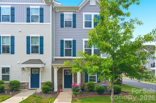 9116 Mallard Mills Drive, Charlotte, NC, 28262 | Card Image