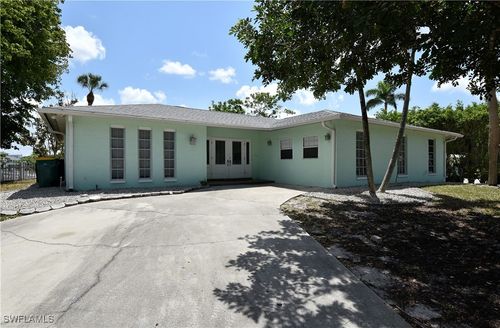 3461 Lakeview Dr, NAPLES, FL, 34112-5874 | Card Image