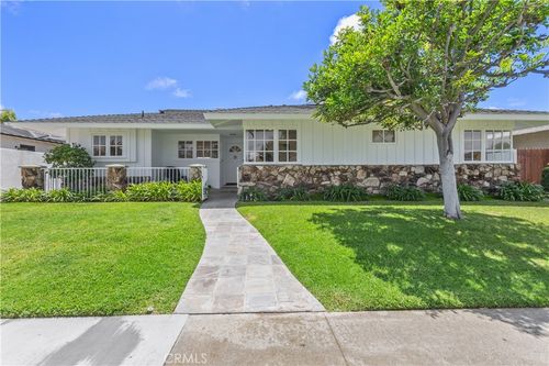 2045 Commodore Rd, Newport Beach, CA, 92660-4307 | Card Image