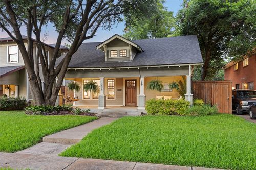 206 S Edgefield Ave, Dallas, TX, 75208-5925 | Card Image
