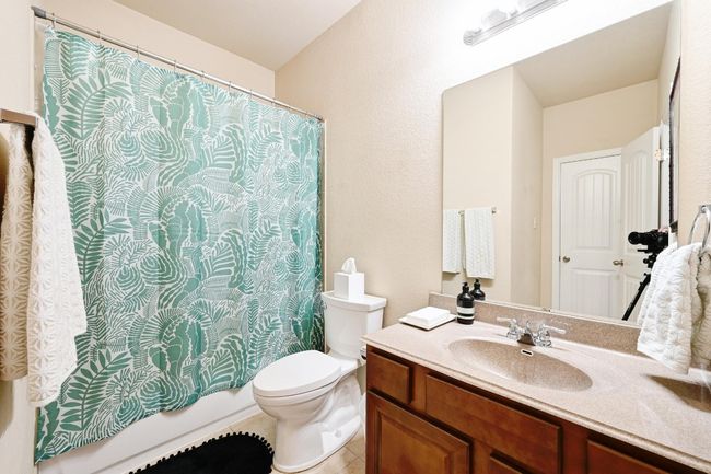 327 Saffron Spgs, House other with 3 bedrooms, 2 bathrooms and 4 parking in Buda TX | Image 28