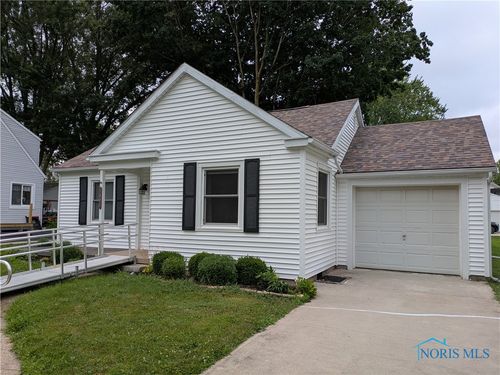 1006 Newdale Cir, Bryan, OH, 43506-1553 | Card Image