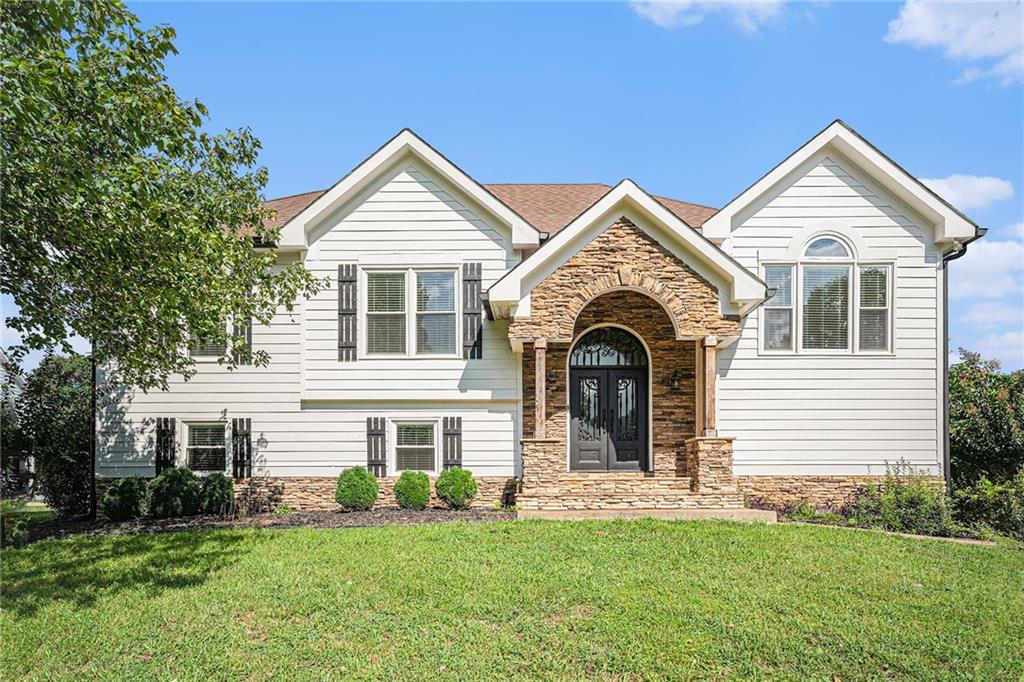 Hyde Ct, Cumming, GA 30040