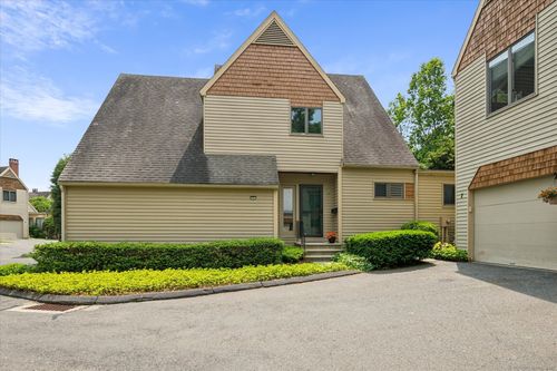 8-8 Cottonwood Ct, Granby, CT, 06035-2415 | Card Image
