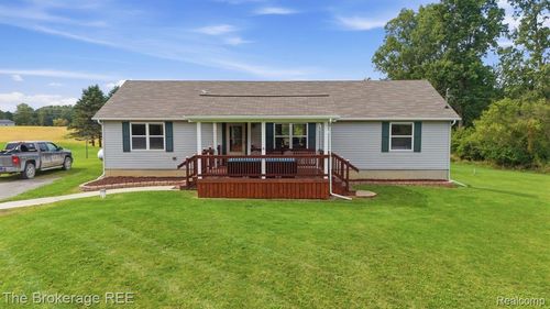 2422 S Henderson Road, Davison Township, MI, 48423 | Card Image