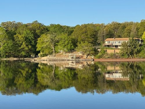 20 Chairtree Ct, Putnam, IL, 61560-9772 | Card Image