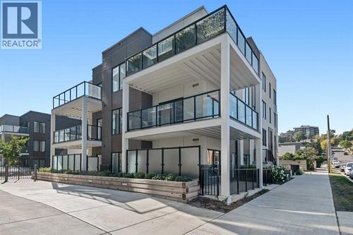 455 1 Ave Ne, Calgary, AB, T2E0B3 | Card Image