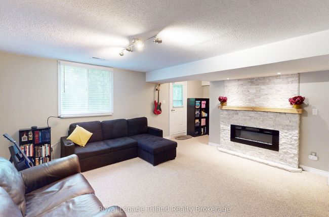 4 - 179 Ferguson Dr, Condo with 3 bedrooms, 2 bathrooms and 1 parking in Woodstock ON | Image 21