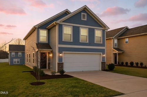 301 City Center Ln, Wendell, NC, 27591-4418 | Card Image