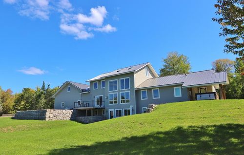 47 Balsam Drive, Holden, ME, 04429 | Card Image