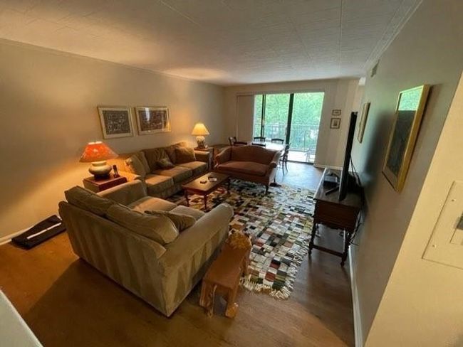 APT-401 - 201 Grant St, Home with 2 bedrooms, 2 bathrooms and 1 parking in Sewickley PA | Image 5