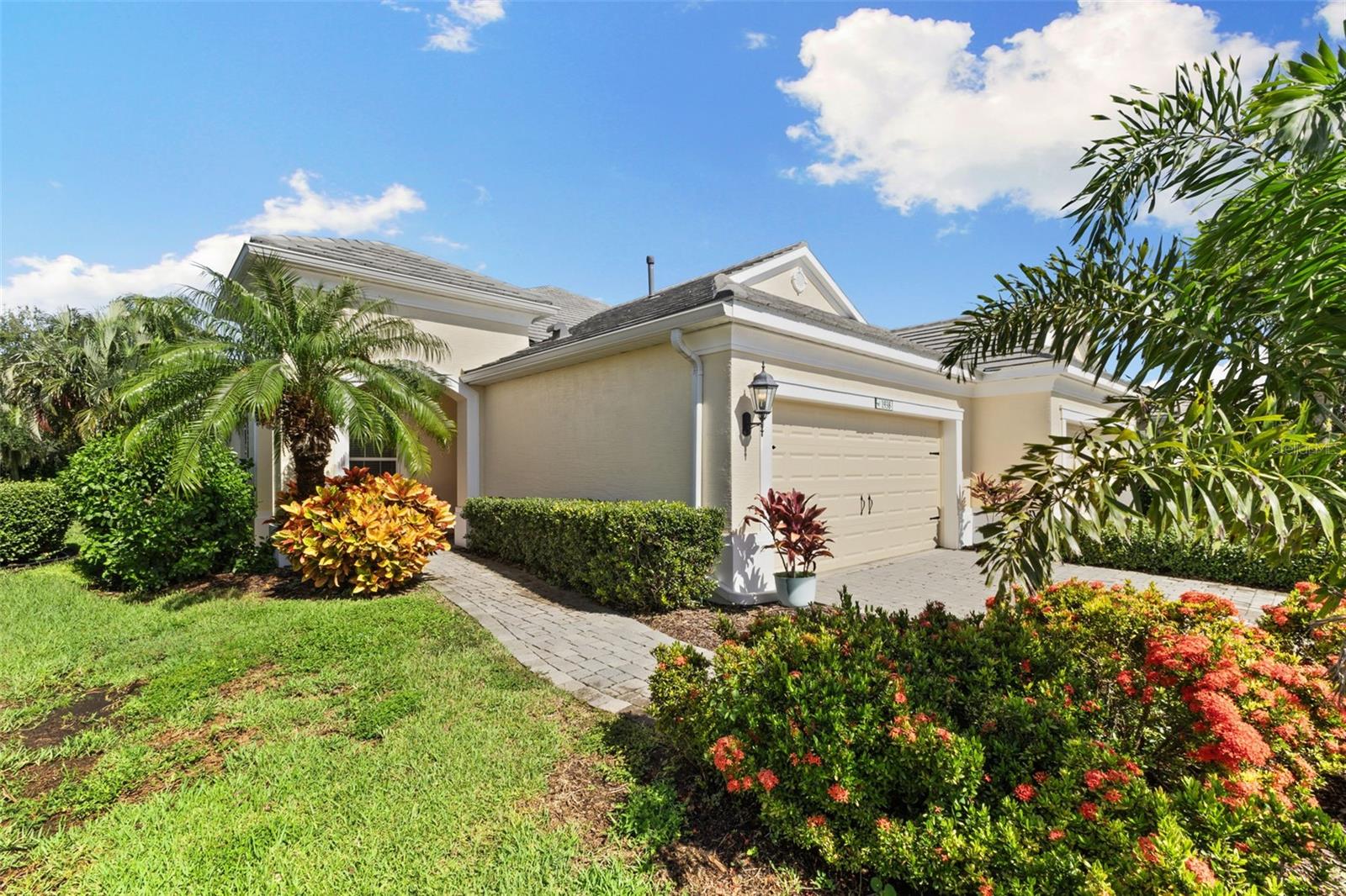 Crystal Lake Trl, Bradenton, FL 34211