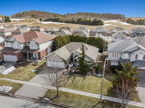 75 Schneller Dr, Baden, ON, N3A2L5 | Card Image