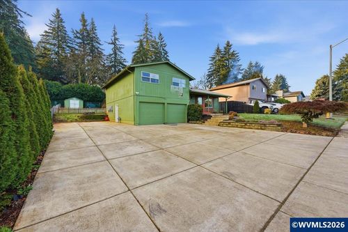 190 Kashmir St Se, Salem, OR, 97306-1958 | Card Image