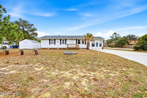 304 Ne 50th Street, Oak Island, NC, 28465 | Card Image