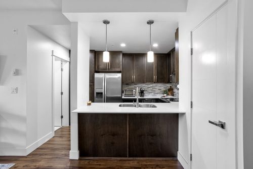 311-2465 Wilson Ave, Port Coquitlam, BC, V3C0E6 | Card Image