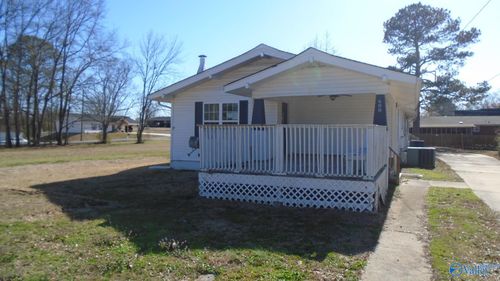 608 10th Ave Sw, Attalla, AL, 35954-2536 | Card Image