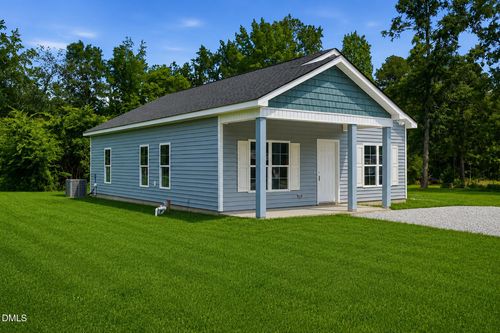1401 S 14th St, Lillington, NC, 27546-6672 | Card Image
