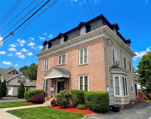5-4646 Post Rd, East Greenwich, RI, 02818-4157 | Card Image