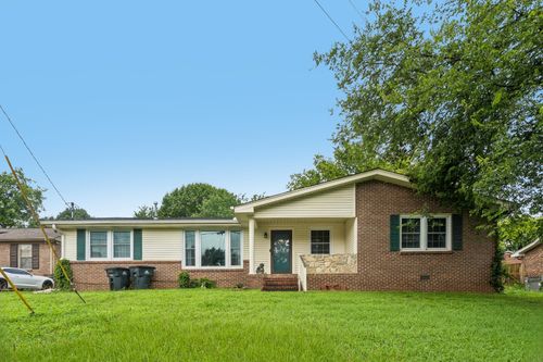 2821 Creekview Dr, Nashville, TN, 37217-4026 | Card Image