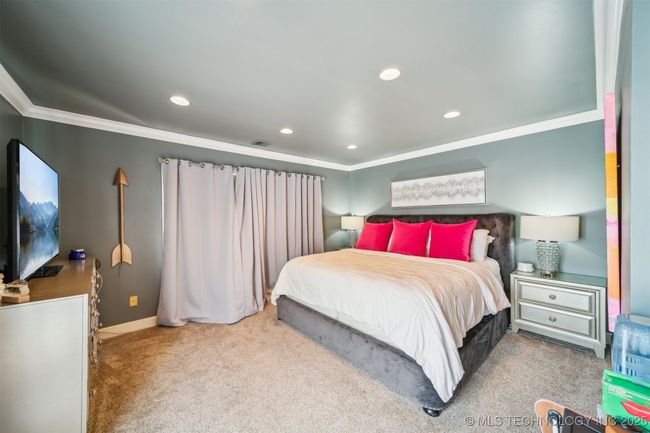 13031 Harvard Ave, House other with 5 bedrooms, 6 bathrooms and null parking in Jenks OK | Image 84