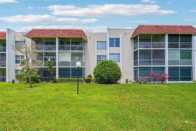 APT-203P - 3774 Inverrary Blvd, Condo with 2 bedrooms, 2 bathrooms and null parking in Lauderhill FL | Image 27