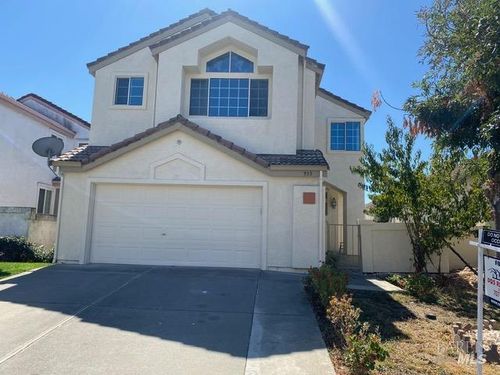 953 Mccoy Creek Circle, Suisun City, CA, 94585 | Card Image