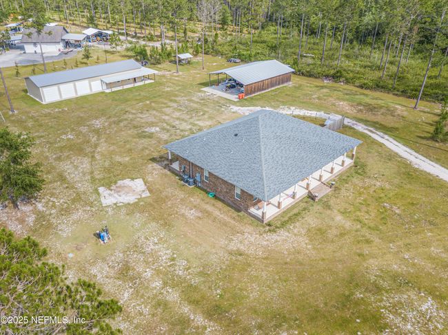 14157 Glen Farms Dr, House other with 4 bedrooms, 3 bathrooms and null parking in Glen St. Mary FL | Image 14