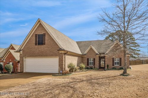 3454 Carolyn Xing, Southaven, MS, 38672-6048 | Card Image
