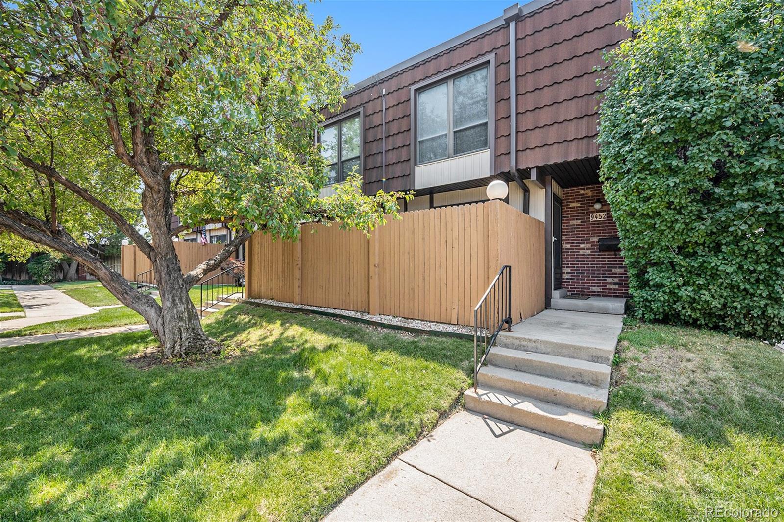 Utah Pl, Lakewood, CO 80232