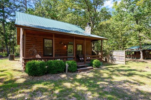 183 Pine Meadow Ln, Broken Bow, OK, 74728 | Card Image