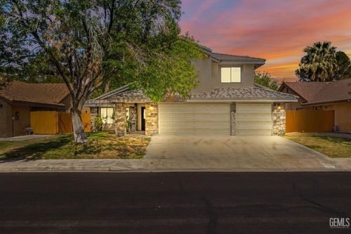 1224 N Mayflower Cir, Ridgecrest, CA, 93555-5506 | Card Image