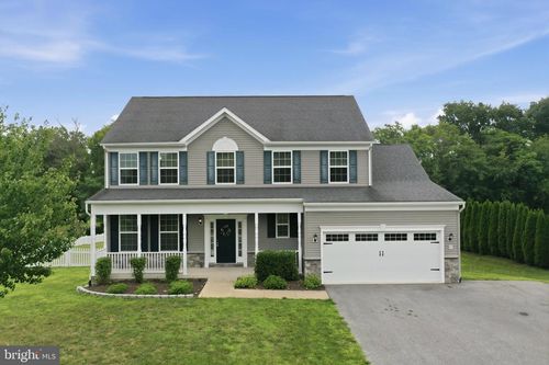97 Portsmouth Ct, FALLING WATERS, WV, 25419-1340 | Card Image