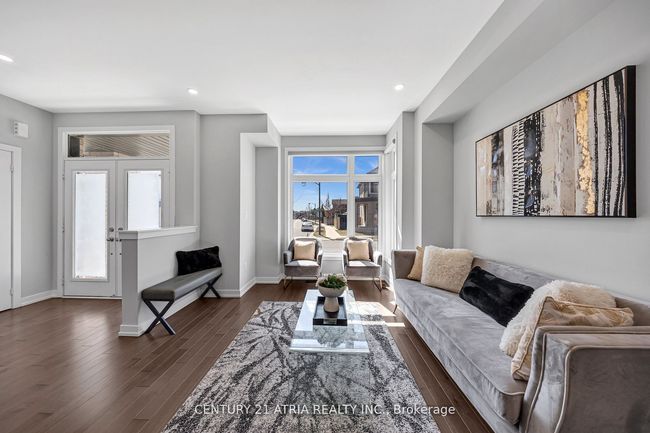 10 Sam Priestley Ave, House other with 4 bedrooms, 4 bathrooms and 2 parking in Markham ON | Image 4