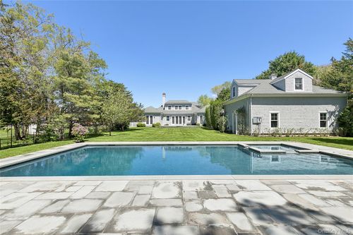 41 Edgewood Ave, Bridgehampton, NY, 11932-4116 | Card Image